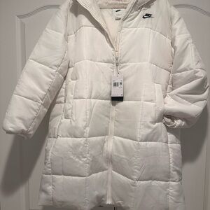 Nike Women's White Puffer Jacket
